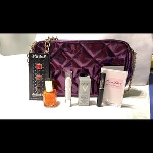 🍄Beautiful glossy deep purple cross body bag 💼